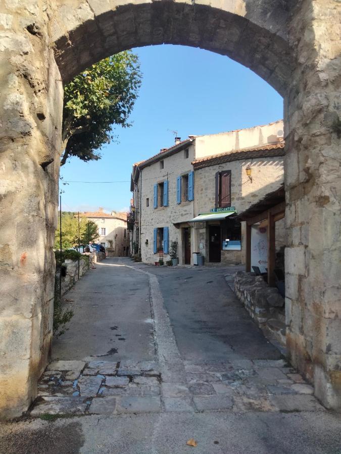 Maison De Caractere Face A L Abbaye De Lagrasse Βίλα Εξωτερικό φωτογραφία